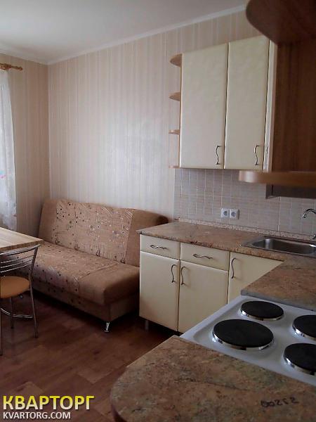 Rent out 2-room apartment. Киев,  Чавдар — photo 2