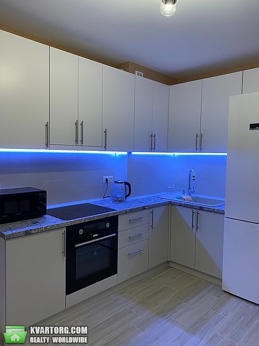 Rent out 1-room apartment. Киев, пригородная — photo 2