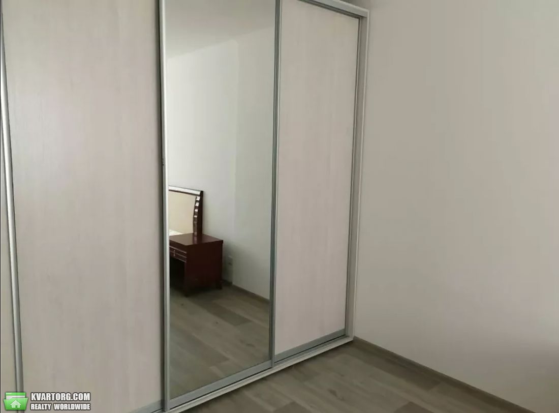 Rent out 1-room apartment. Киев, Михайла Максимовича — photo 4