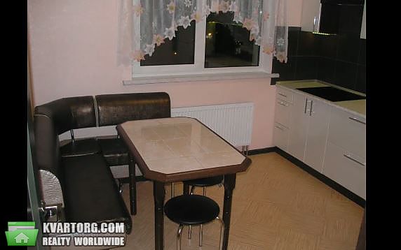 Rent out 1-room apartment. Киев,  Ломоносова — photo 2