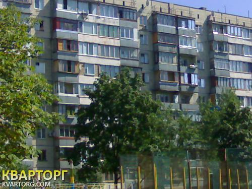 Rent out 2-room apartment. Киев,  Политехническая — photo 1