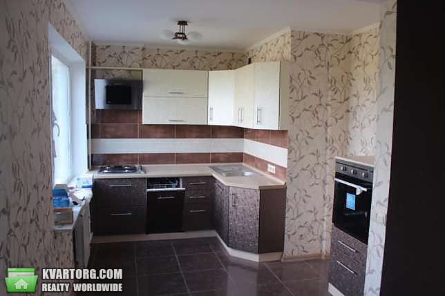 Rent out 3-room apartment. Киев,  Озерная — photo 1
