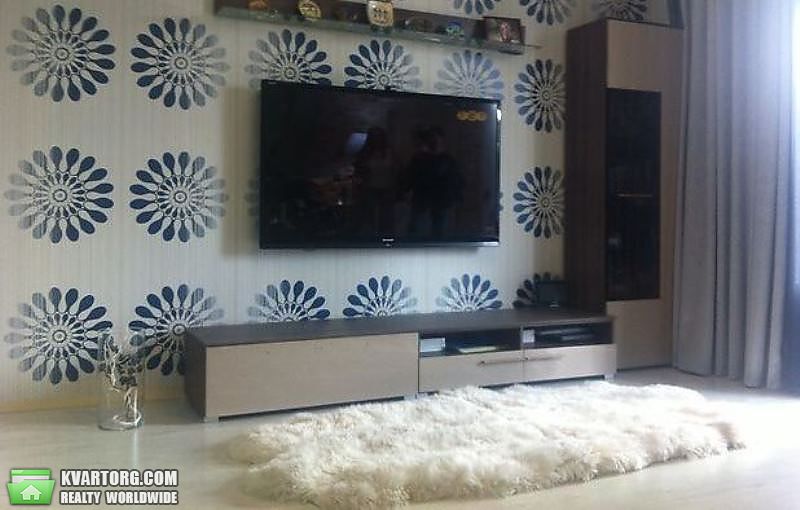 Sell 2-room apartment. Киев, Замковецкая — photo 1