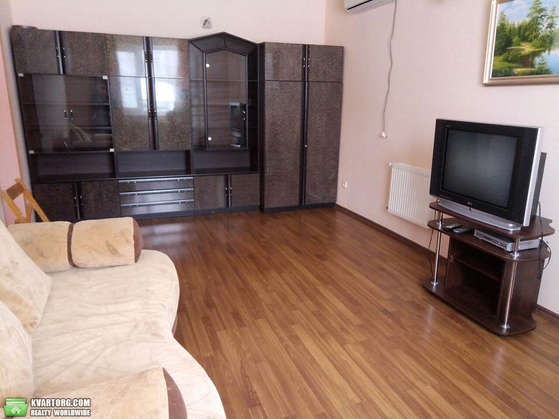 Rent out 3-room apartment. Киевская обл., Шевченко ул. — photo 2