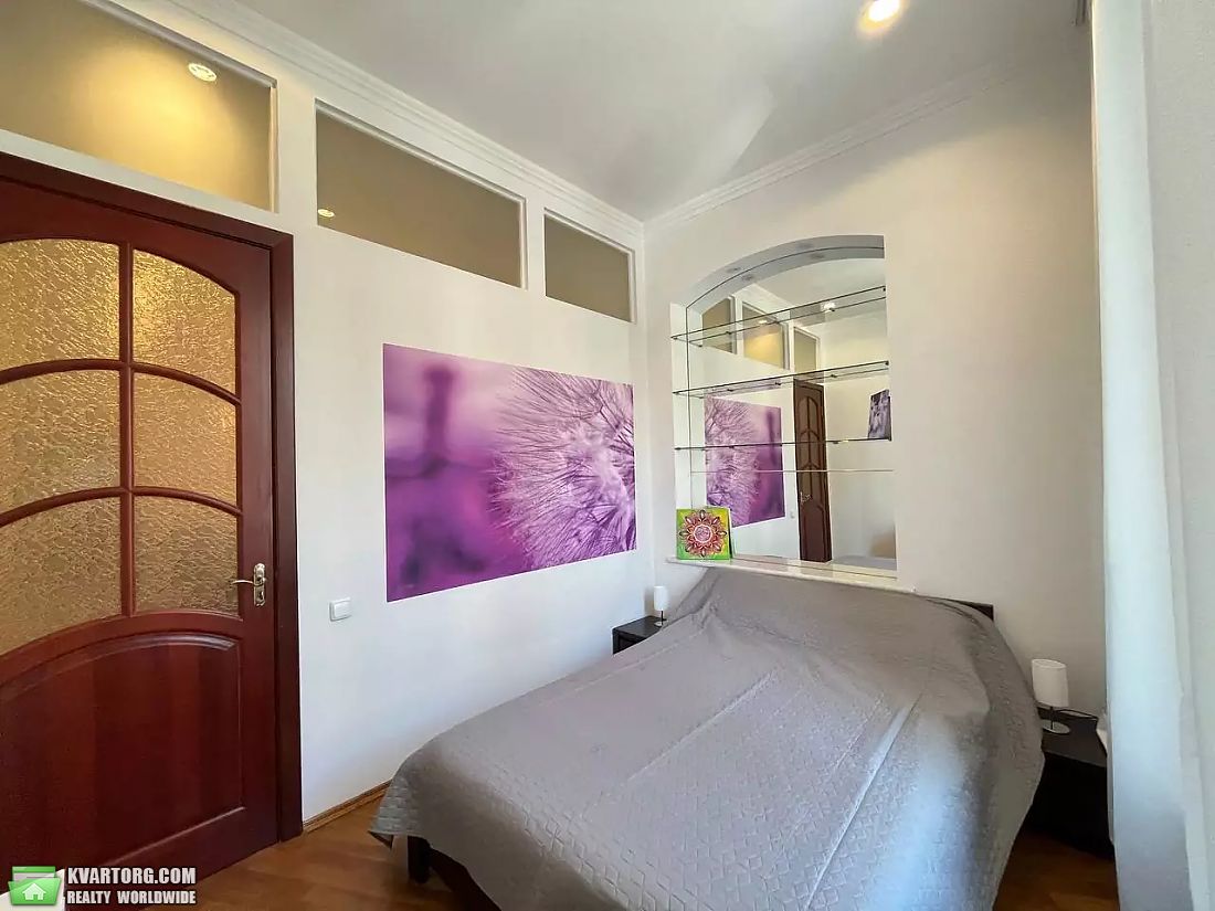 Rent out 2-room apartment. Киев, Малая Житомирская — photo 6