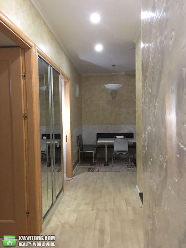 Rent out 2-room apartment. Киев,  Институтская — photo 6