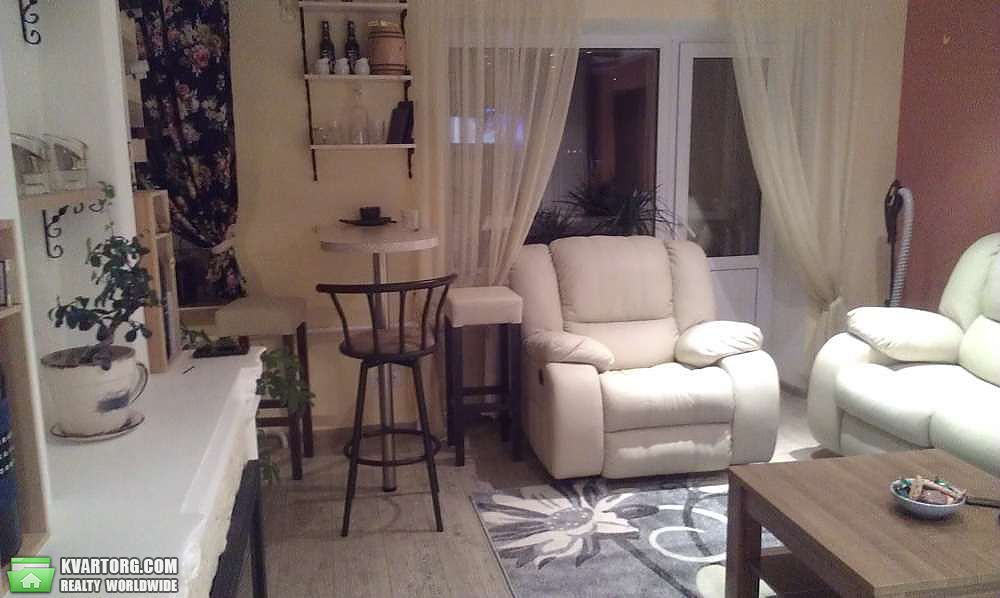 Sell 2-room apartment. Киев,  Российская — photo 8