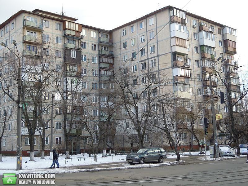 Sell 3-room apartment. Киев,  Курнатовского — photo 1