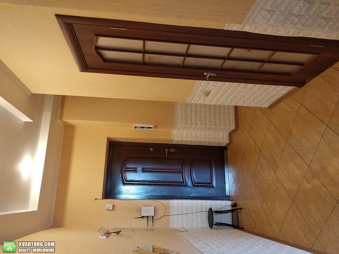 Rent out 1-room apartment. Киев, Градынская — photo 10
