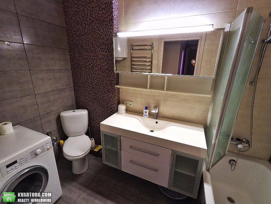 Rent out 2-room apartment. Киев,  Белорусская — photo 10