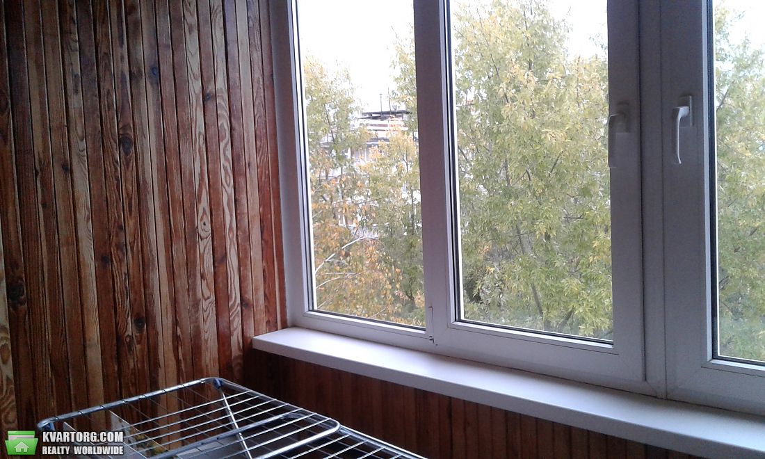 Rent out 2-room apartment. Киев,  Наумова — photo 4