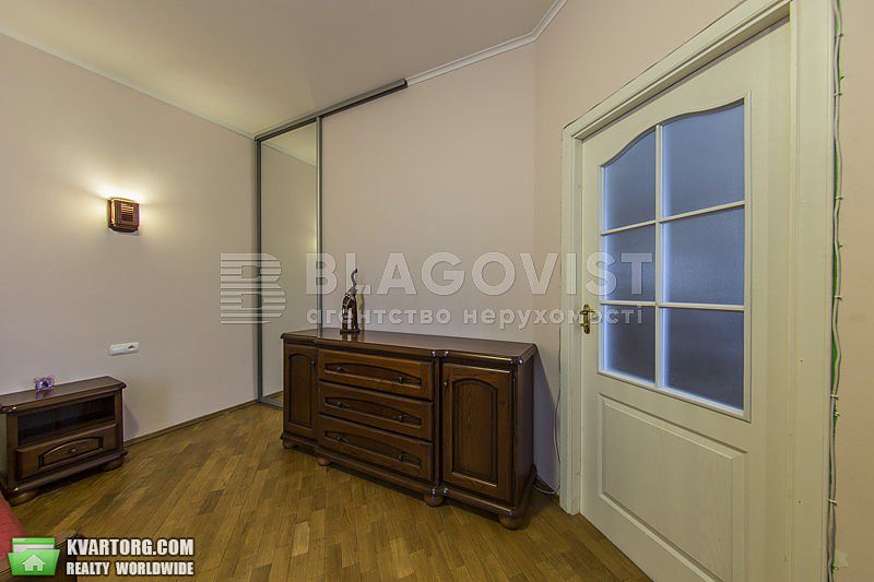 Rent out 2-room apartment. Киев,  Большая Васильковская — photo 6