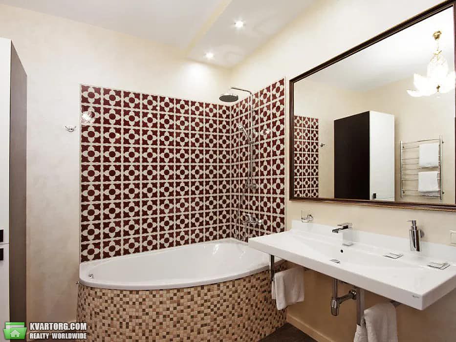 Rent out 2-room apartment. Киев, Евгения Коновальца — photo 9