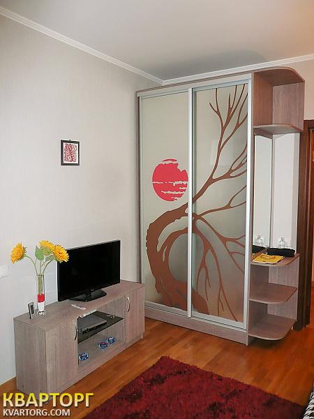 Sell 3-room apartment. Киев,  Срибнокильская — photo 4