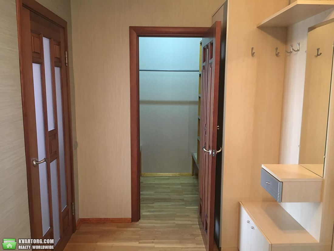 Rent out 1-room apartment. Киев,  Верховного Совета бул — photo 7
