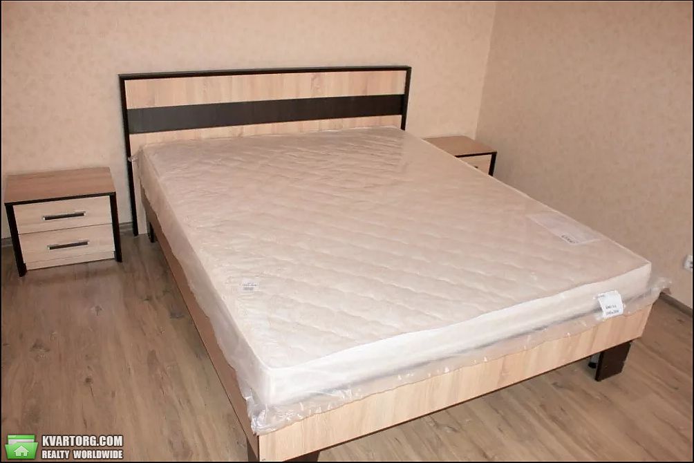 Rent out 2-room apartment. Киев,  Княжий Затон — photo 3