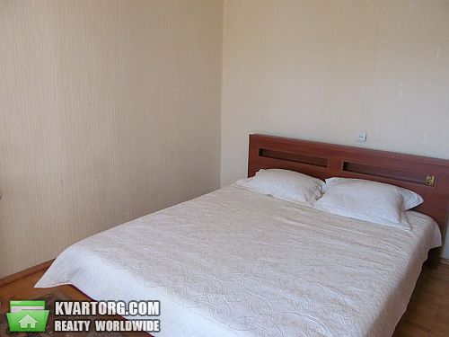 Rent out 2-room apartment. Киев, Радунская — photo 4