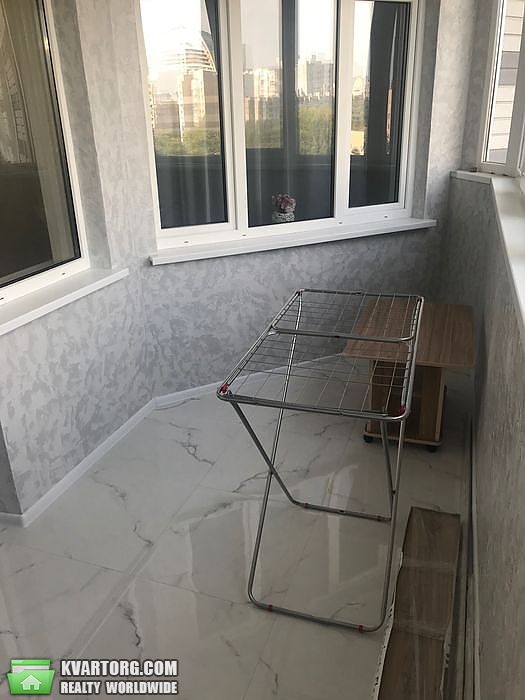 Sell 2-room apartment. Киев,  Панельная — photo 4