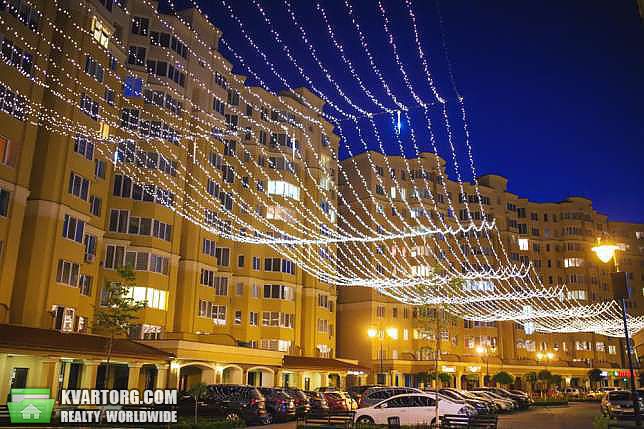 Rent out 2-room apartment. Киев,  Большая Окружная — photo 8
