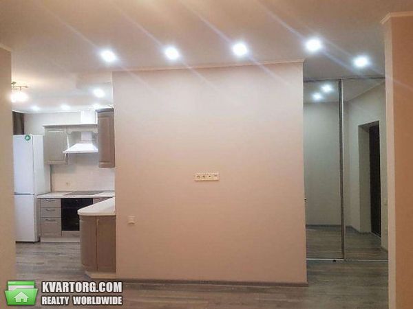 Sell 1-room apartment. Киев,  Ломоносова — photo 4