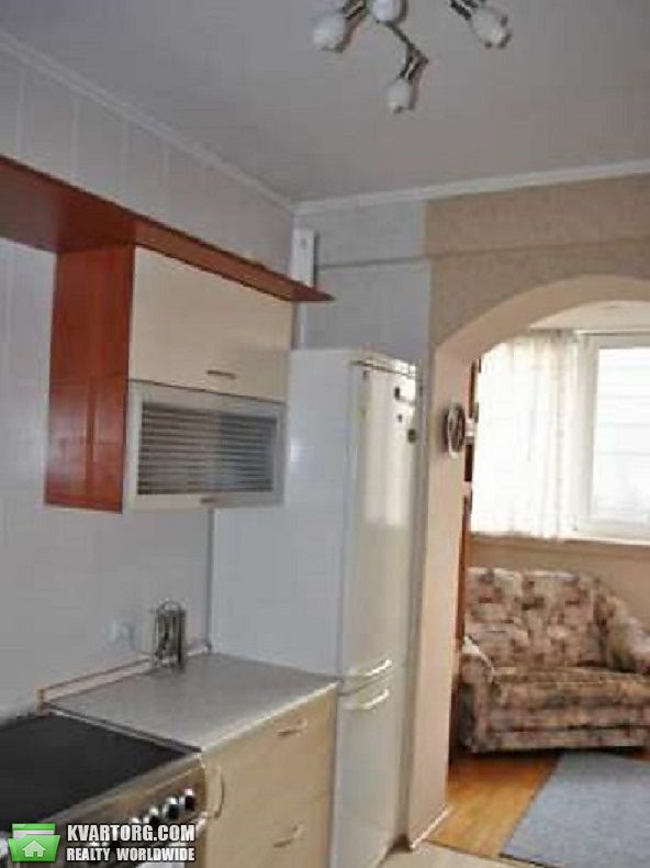 Sell 1-room apartment. Киев,  Старонаводницкая — photo 1