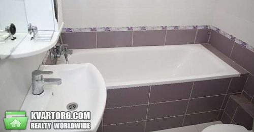 Rent out 2-room apartment. Киев, Урловская — photo 4