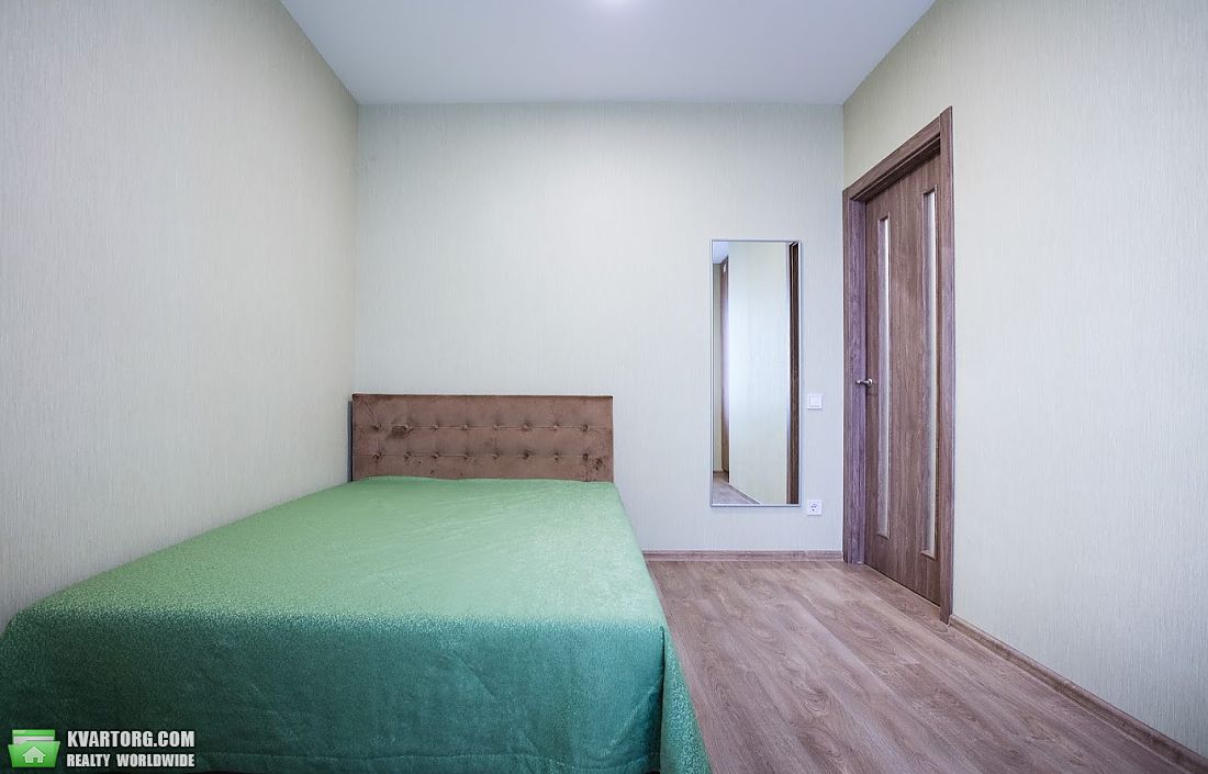 Rent out 1-room apartment. Киев, Нижнеключевая — photo 6