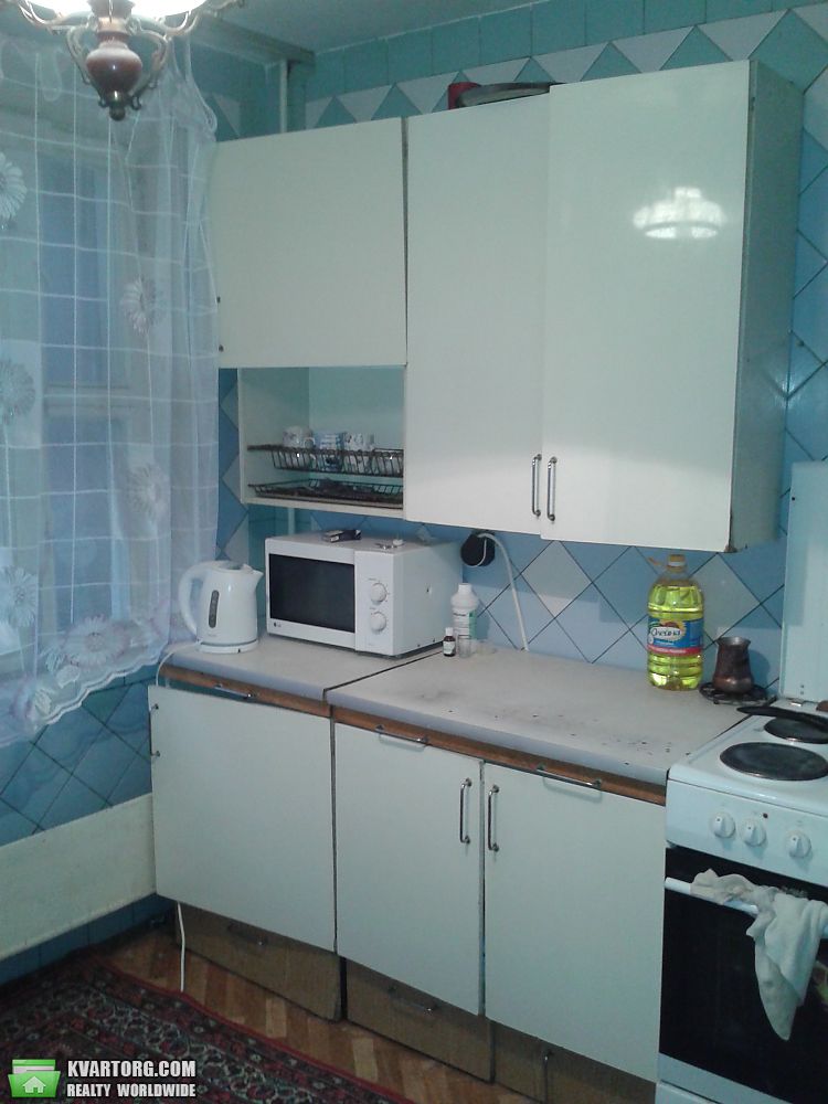 Sell 2-room apartment. Киев, Вышгородская — photo 3