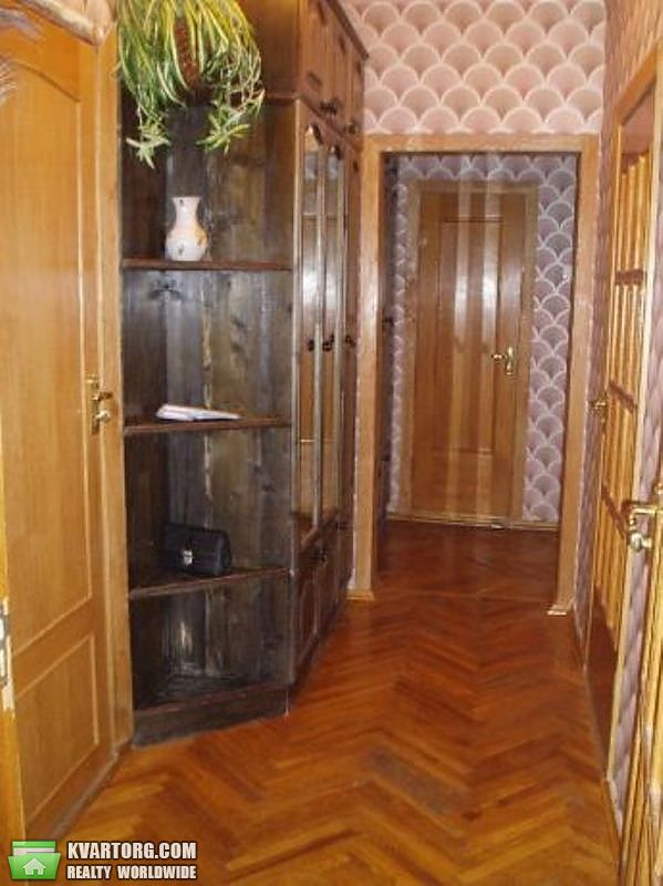 Sell 2-room apartment. Киев,  Подгорная — photo 2