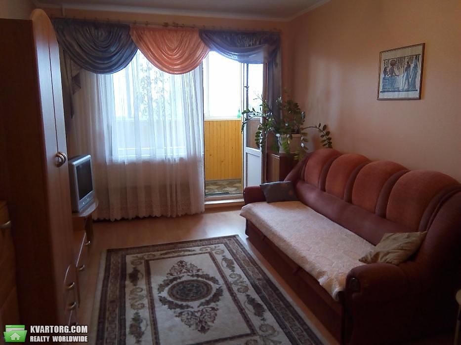 Rent out 2-room apartment. Киев,  Харьковское шоссе — photo 5