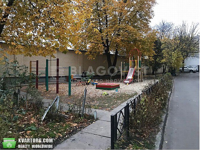 Sell 4-room apartment. Киев,  Стрелецкая — photo 4