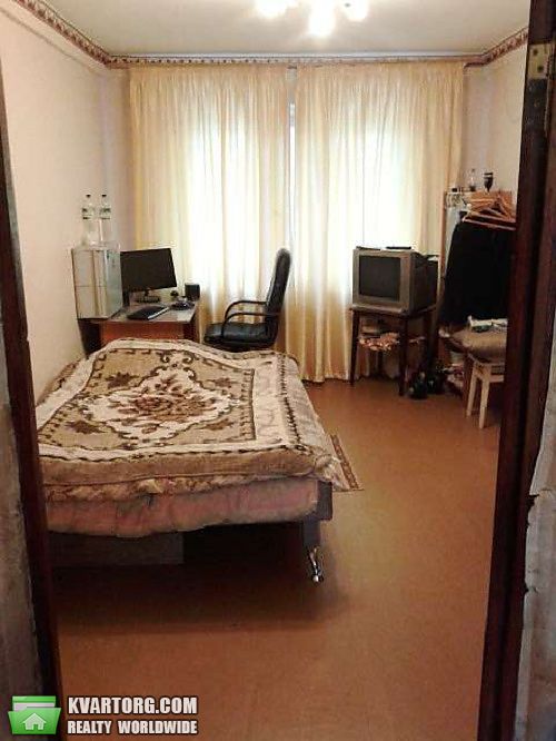 Sell 3-room apartment. Киев,  Курчатова — photo 3