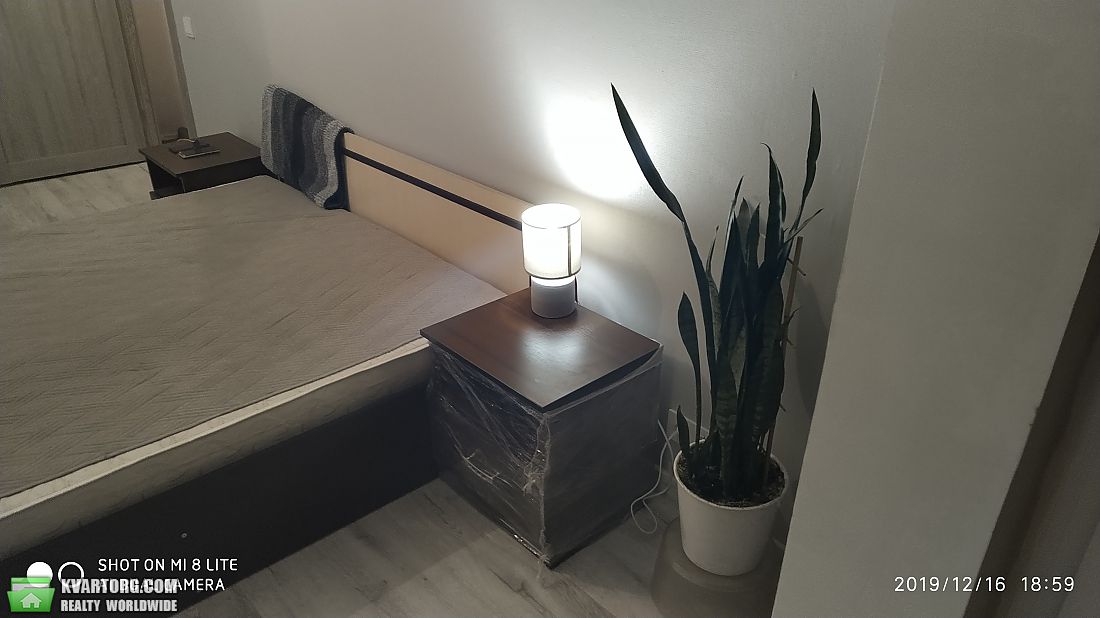 Rent out 1-room apartment. Киев, Волгоградская — photo 2