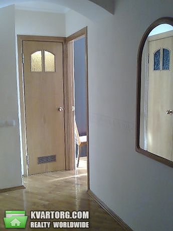 Rent out 2-room apartment. Киев,  Печенежская — photo 4