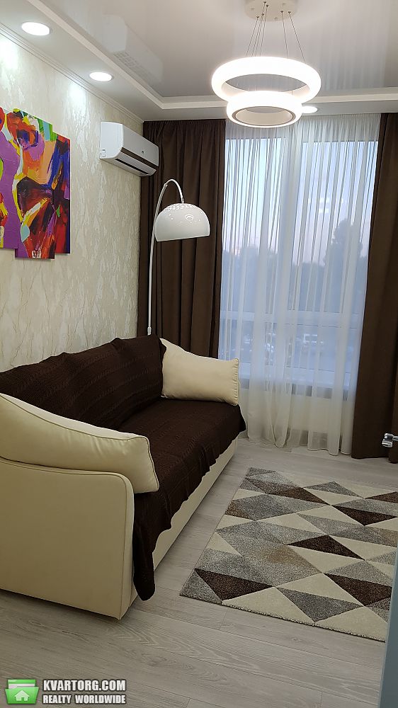 Rent out 2-room apartment. Киев, Максимовича Михайла — photo 3