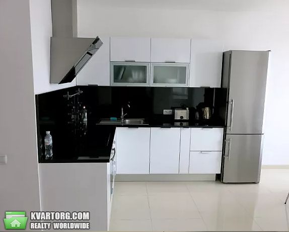 Rent out 3-room apartment. Киев,  Гришко — photo 2