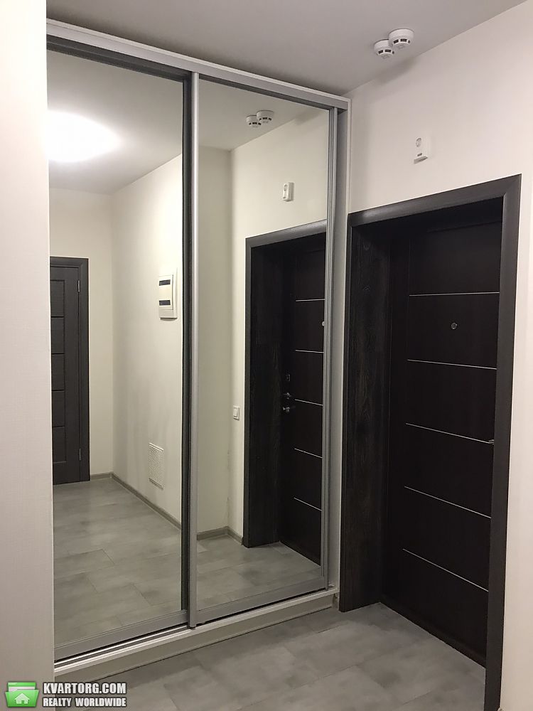 Rent out 1-room apartment. Киев,  Кондратюка — photo 4