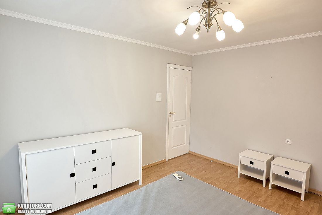 Rent out 4-room apartment. Киев,  Чаадаева — photo 7