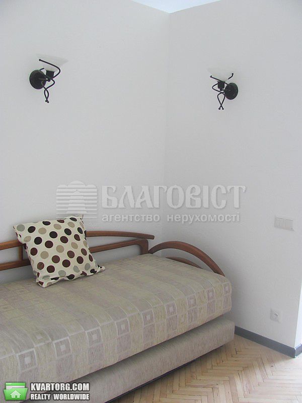 Rent out 2-room apartment. Киев,  Дарвина — photo 6