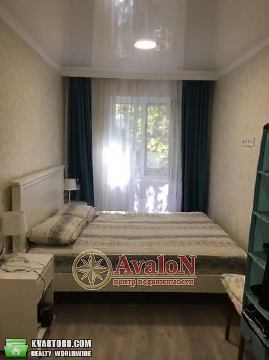 Sell 3-room apartment. Одесса, Среднефонтанская — photo 1