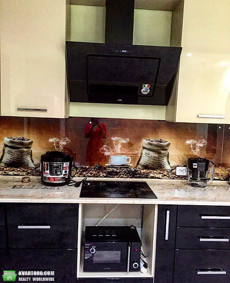 Rent out 2-room apartment. Киев,  Гарматная — photo 4