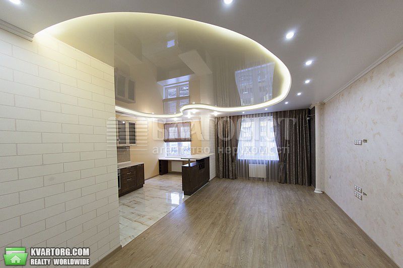 Sell 3-room apartment. Киев,  Черновола — photo 4
