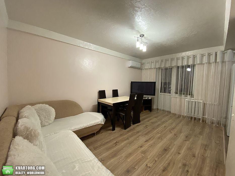 Sell 3-room apartment. Киев,  Малиновского — photo 2