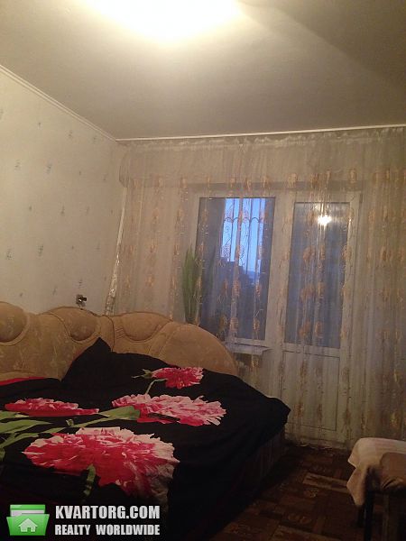Sell 3-room apartment. Киев, Цветаевой — photo 1