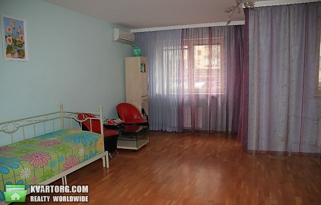 Rent out 5-room apartment. Киев, Анри Барбюса — photo 5