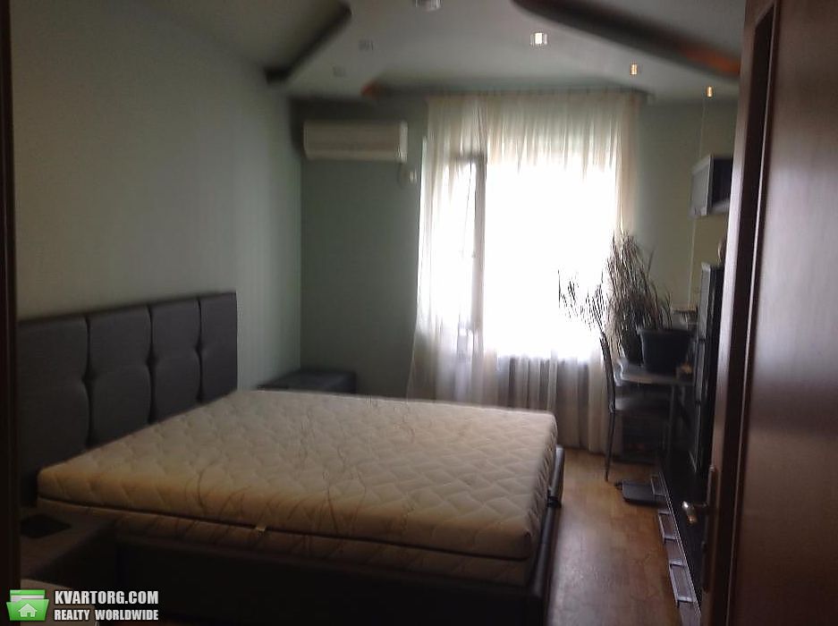 Sell 2-room apartment. Киев,  Маяковского — photo 2