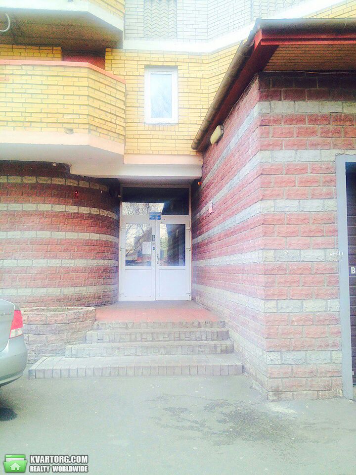 Sell 2-room apartment. Киев,  Амосова — photo 4