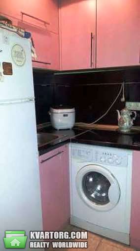Sell 2-room apartment. Киев,  Краснопартизанская — photo 2