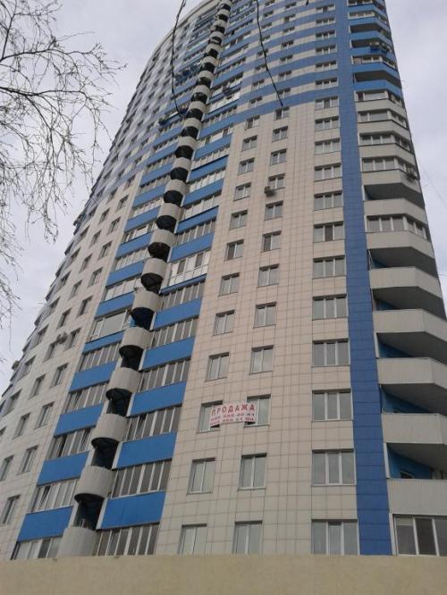 Sell 3-room apartment. Харьков, Барабашова — photo 1