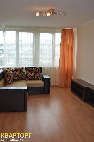 Rent out 1-room apartment. Киев,  Вышгородская — photo 2